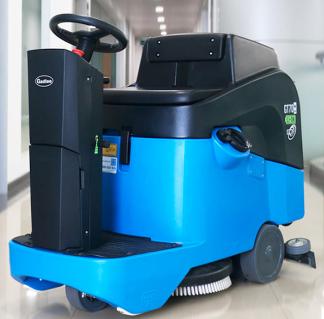 FREGADORA INDUSTRIAL CON CONDUCTOR - GT110PLUSPRO